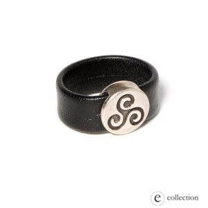Anillo de cuero trisquel celta